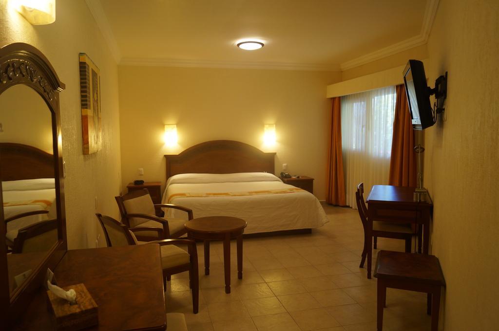 Hotel Argento Куэрнавака Экстерьер фото